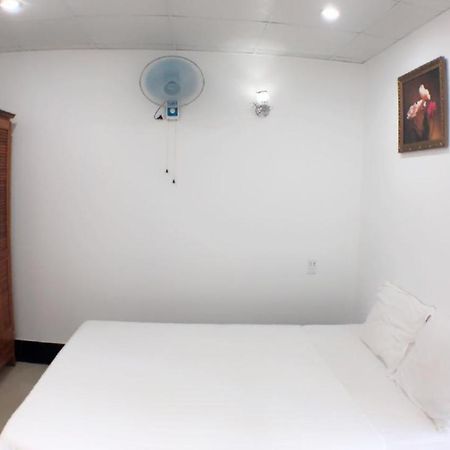 Ha Phat Hotel Duong Dong  ภายนอก รูปภาพ