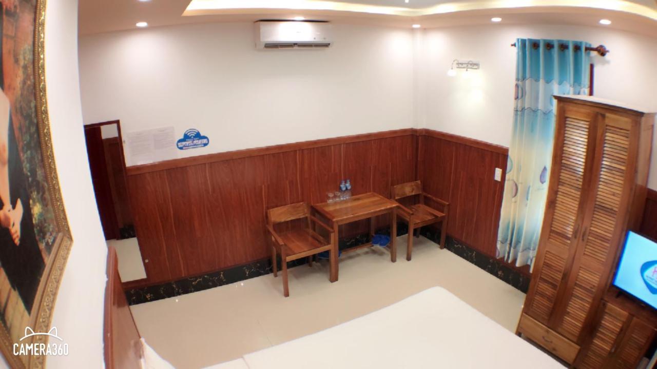 Ha Phat Hotel Duong Dong  ภายนอก รูปภาพ