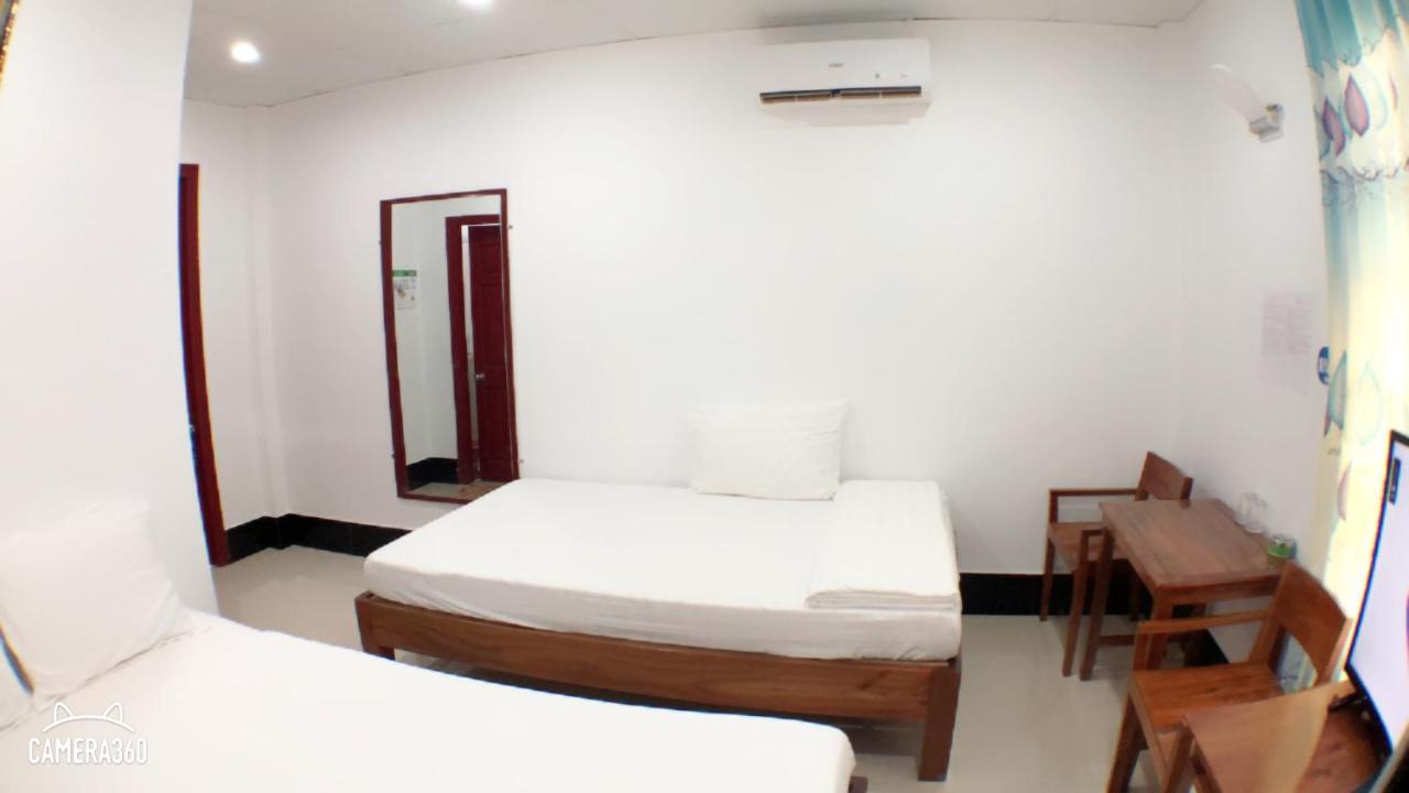 Ha Phat Hotel Duong Dong  ภายนอก รูปภาพ